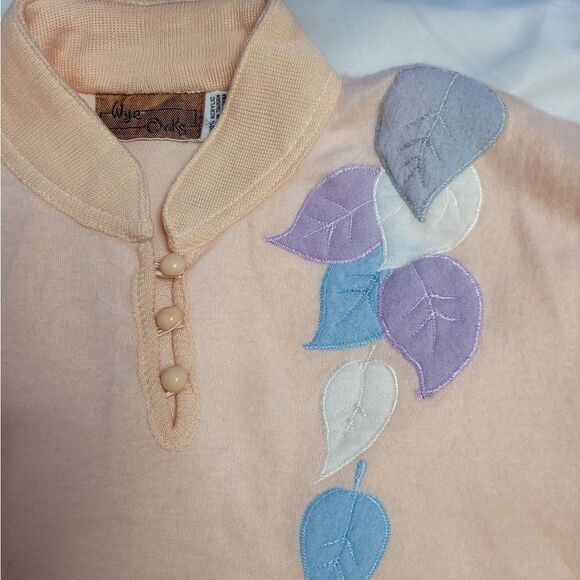 VINTAGE 70s peach top applique leaves mock‎ neck fuzzy sweatshirt S - Picture 4 of 9